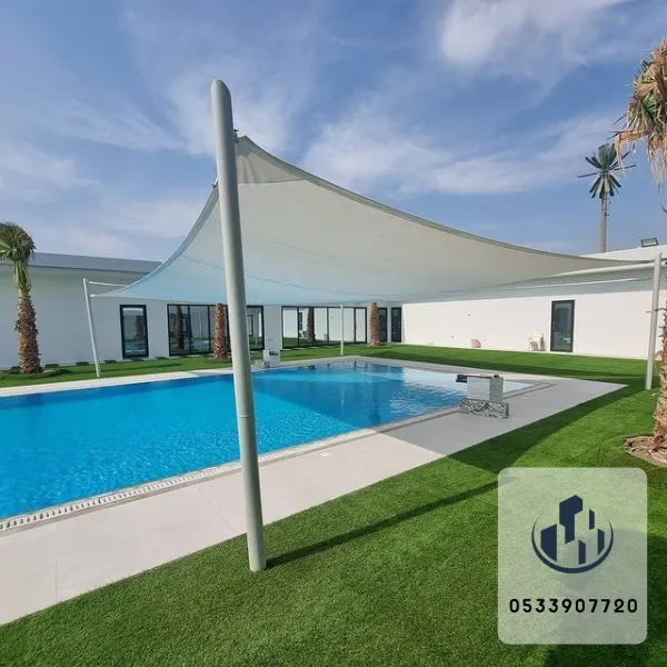 مظلات مسابح