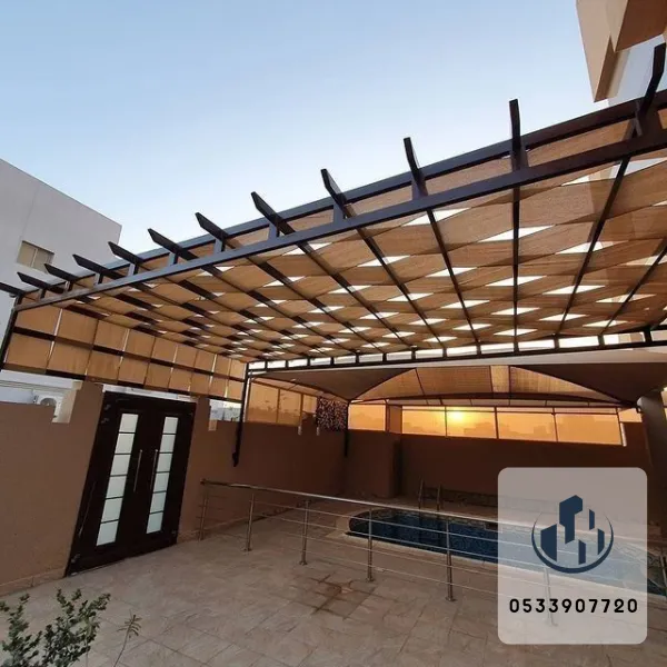 مظلات مسابح