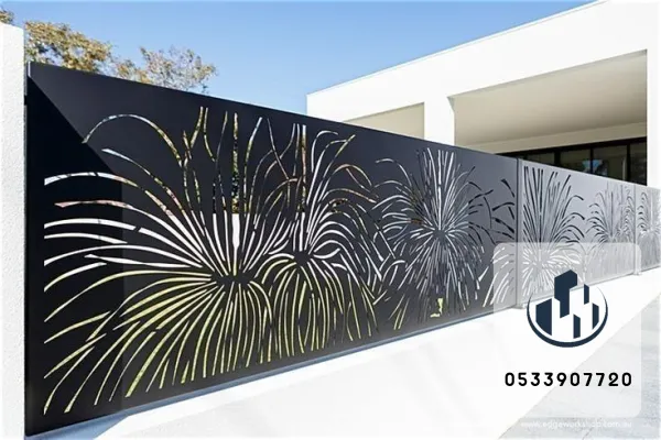 سواتر حديد مشغول بزخارف فنية راقية